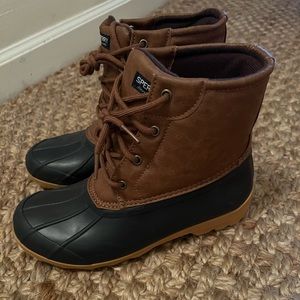 Sperry Duck Boots NWOT